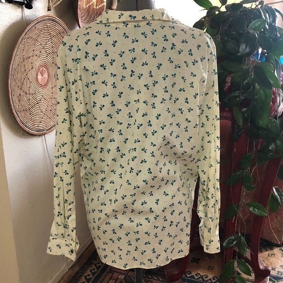 Vintage Button Down Top - Picture 2 of 6